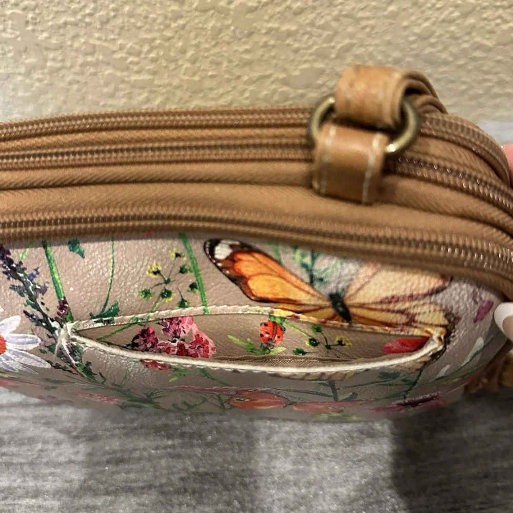 Multi Sac Shoulder/Cross Body Bag Springtime Floral Pockets Pebbled Adjustable